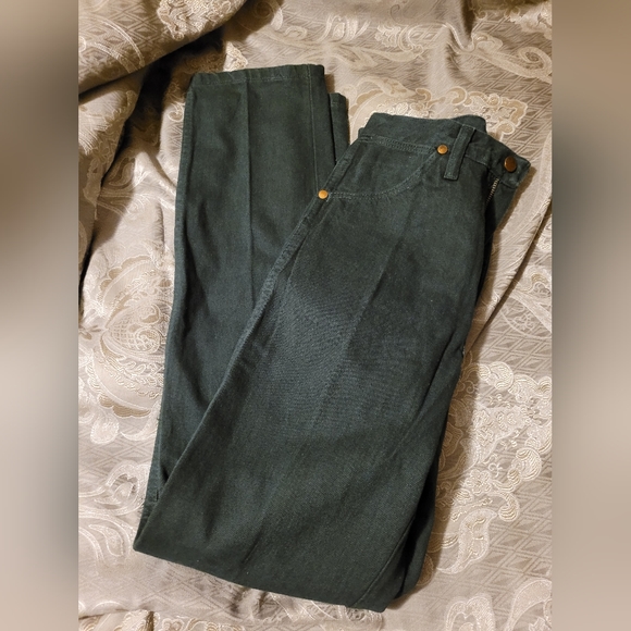 Wrangler Jeans - Picture 3 of 3